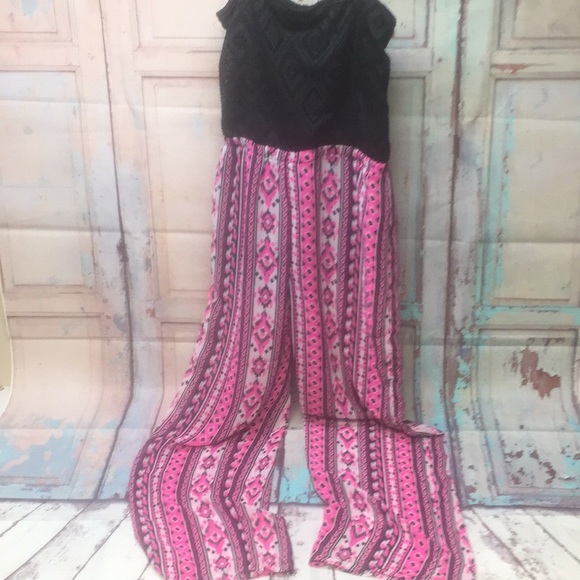 SALE ππ LIMITED TOO Sleeveless Romper/Jumpsuit - Picture 5 of 5